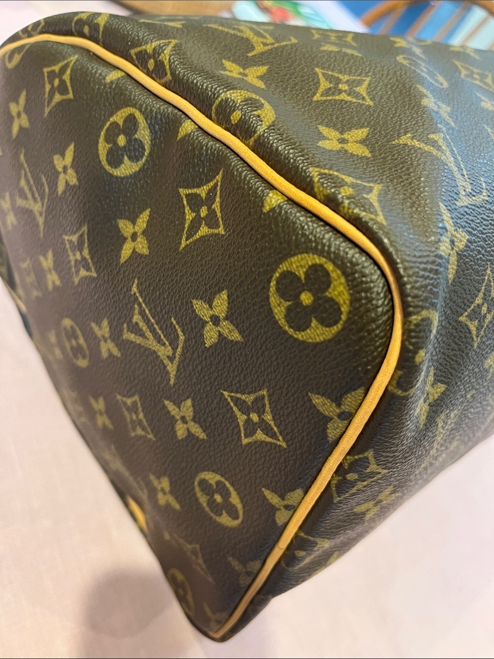 Louis Vuitton 40 CM Brown Monogram Beautiful with Lock - Picture 11 of 17